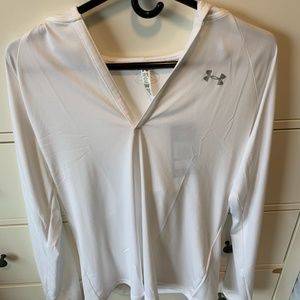 Women's White Under Armour Hoodie Large NWT